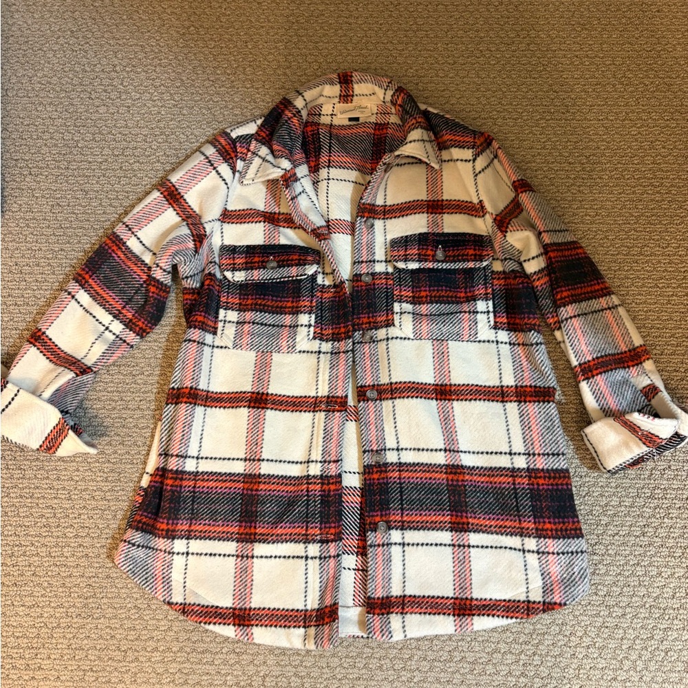 Universal thread flannel coat - image 1